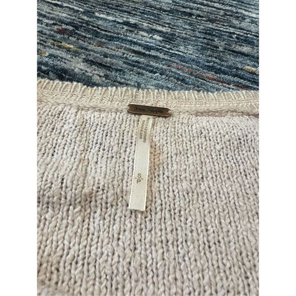 Free People Top cream/pink color size S - Picture 4 of 7